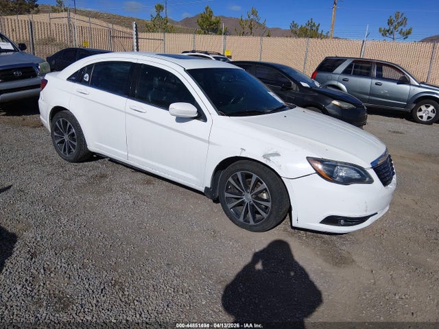 2012 CHRYSLER 200 1C3CCBHG2CN213321 Photo 0