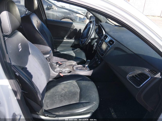 2012 CHRYSLER 200 1C3CCBHG2CN213321 Photo 4