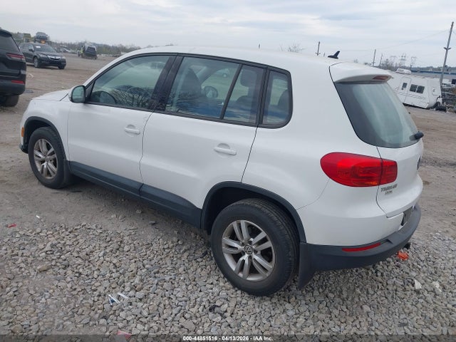 WVGBV3AX0EW522182 Volkswagen Tiguan R-line/s/se/sel
