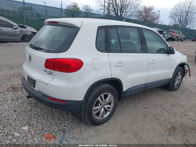 WVGBV3AX0EW522182 Volkswagen Tiguan R-line/s/se/sel