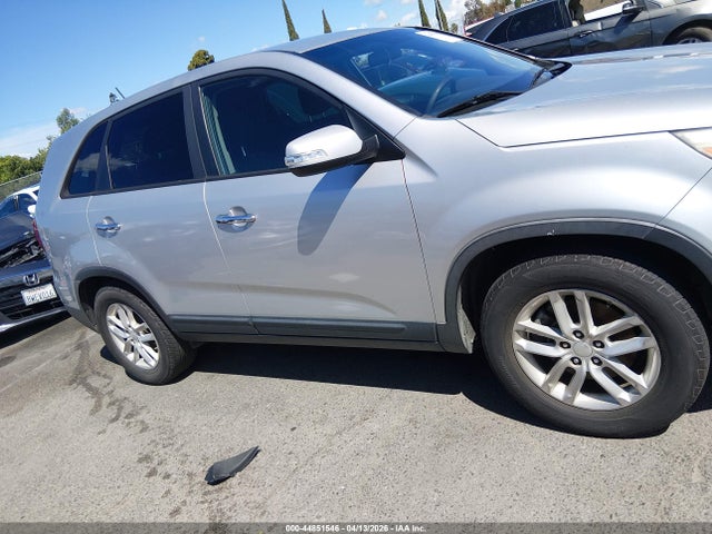 5XYKT3A68EG520808 KIA SORENTO LX