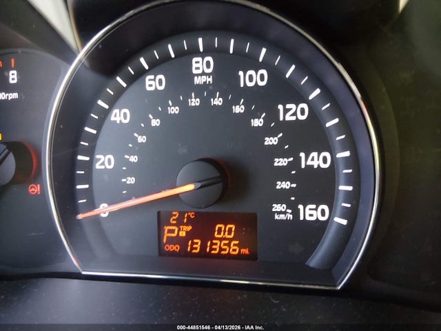 5XYKT3A68EG520808 KIA SORENTO LX