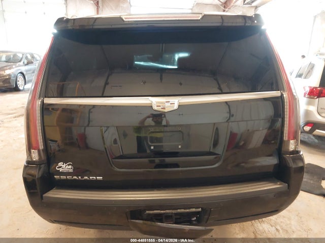 44851555 :رقم المزاد ، 1GYS4DKJ6GR368533 vin ، 2016 Cadillac Escalade Platinum مزاد بيع