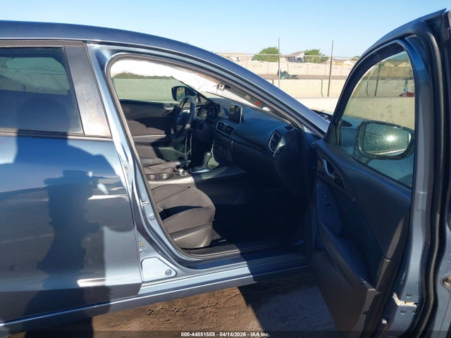 3MZBM1T71GM266451 Mazda Mazda3 I Sport