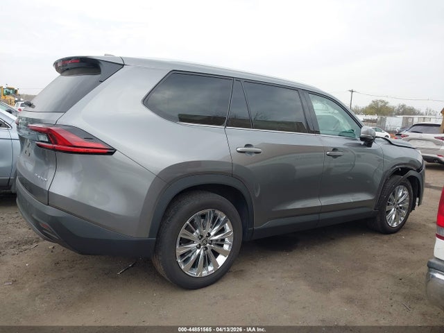 Продажа на аукционе авто 2025 Toyota Grand Highlander Platinum, vin: 5TDAAAB50SS073756, номер лота: 44851565