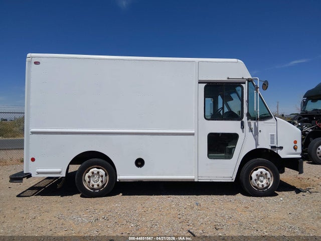 Продаж на аукціоні авто 2005 Freightliner Chassis M Line Walk-in Van, vin: 4UZAANCP35CU90796, номер лоту: 44851567