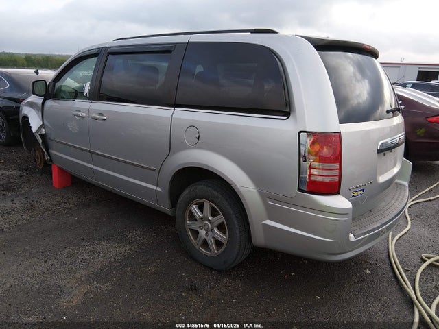 2010 Chrysler Town & Country Touring მანქანა იყიდება აუქციონზე, vin: 2A4RR5D11AR373725, აუქციონის ნომერი: 44851576