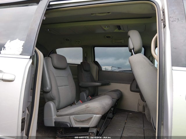 2010 Chrysler Town & Country Touring მანქანა იყიდება აუქციონზე, vin: 2A4RR5D11AR373725, აუქციონის ნომერი: 44851576