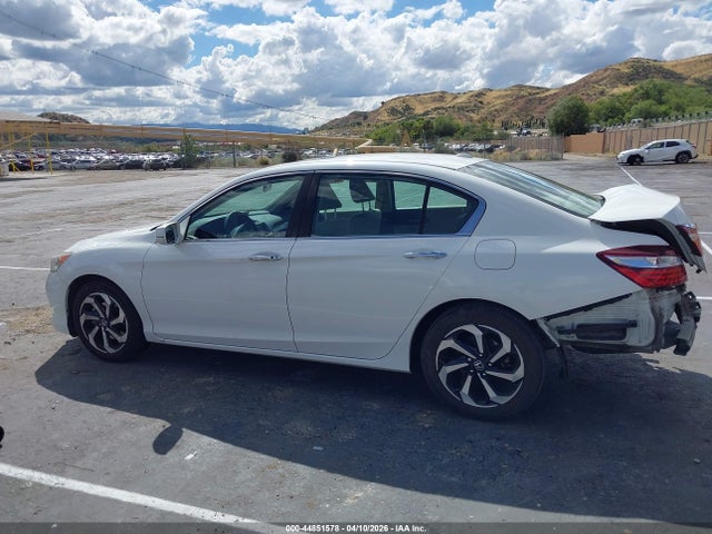 Honda ACCORD EX 2017 1HGCR2F75HA214833 Image 15