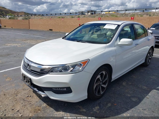 Honda ACCORD EX 2017 1HGCR2F75HA214833 Image 2