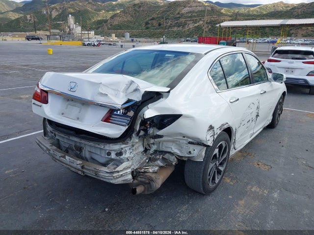 Honda ACCORD EX 2017 1HGCR2F75HA214833 Image 4