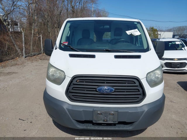 Продажа на аукционе авто 2015 Ford Transit-150, vin: 1FTNE1ZM7FKA11674, номер лота: 44851598
