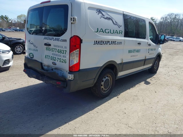 Продажа на аукционе авто 2015 Ford Transit-150, vin: 1FTNE1ZM7FKA11674, номер лота: 44851598