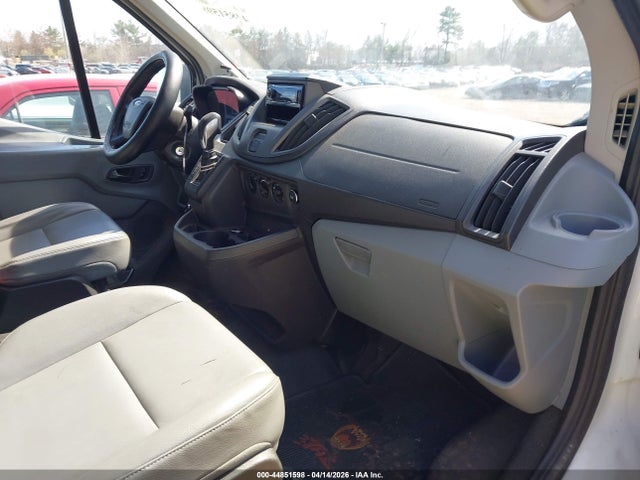 Продажа на аукционе авто 2015 Ford Transit-150, vin: 1FTNE1ZM7FKA11674, номер лота: 44851598