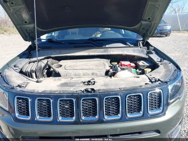 2019 JEEP COMPASS 3C4NJDAB1KT619996 Photo 9