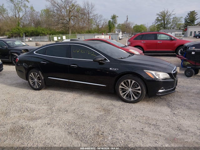 2017 Buick Lacrosse Premium მანქანა იყიდება აუქციონზე, vin: 1G4ZR5SS3HU212786, აუქციონის ნომერი: 44851612