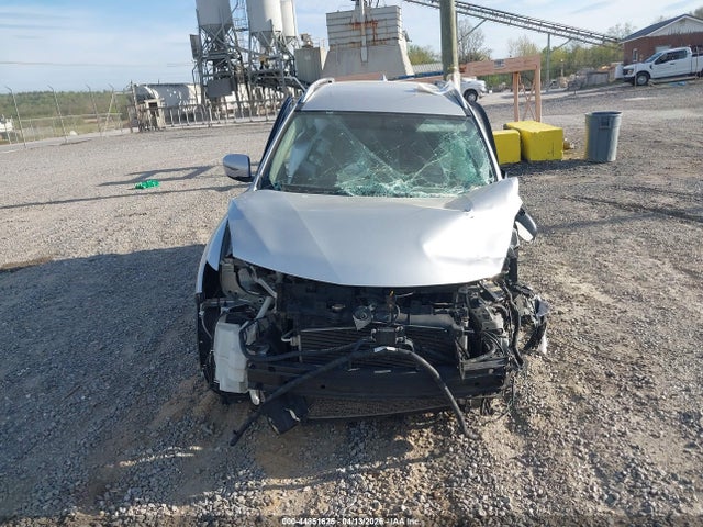 Aukcja sprzedaży 2017 Nissan Rogue Sv, vin: KNMAT2MTXHP609532, numer aukcji: 44851625