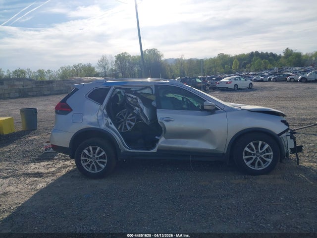 Aukcja sprzedaży 2017 Nissan Rogue Sv, vin: KNMAT2MTXHP609532, numer aukcji: 44851625