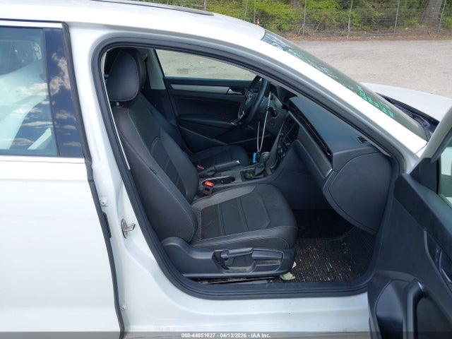 44851627 :رقم المزاد ، 1VWWA7A30LC012366 vin ، 2020 Volkswagen Passat 2.0t Se مزاد بيع