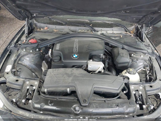 2016 Bmw 320i მანქანა იყიდება აუქციონზე, vin: WBA8E1G54GNT36661, აუქციონის ნომერი: 44851689