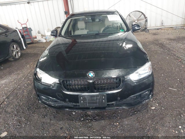2016 Bmw 320i მანქანა იყიდება აუქციონზე, vin: WBA8E1G54GNT36661, აუქციონის ნომერი: 44851689