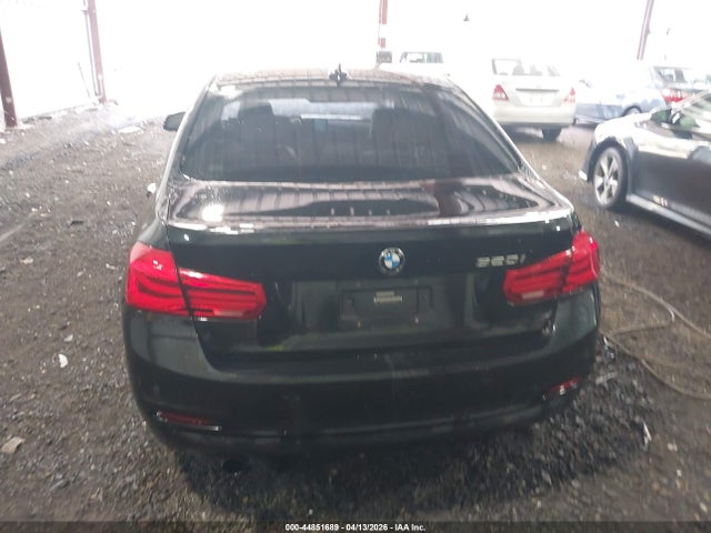 2016 Bmw 320i მანქანა იყიდება აუქციონზე, vin: WBA8E1G54GNT36661, აუქციონის ნომერი: 44851689