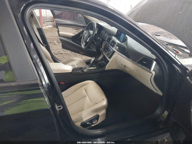 2016 Bmw 320i მანქანა იყიდება აუქციონზე, vin: WBA8E1G54GNT36661, აუქციონის ნომერი: 44851689