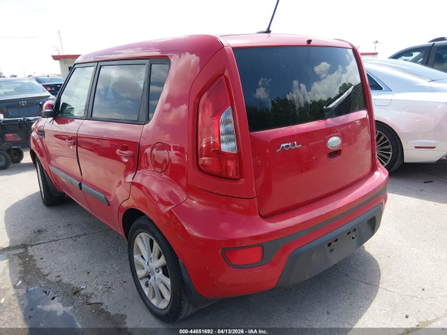 44851692 :رقم المزاد ، KNDJT2A62D7599622 vin ، 2013 Kia Soul + مزاد بيع