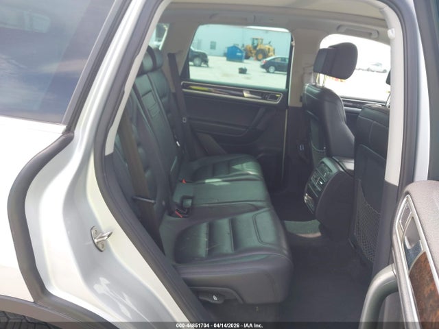 44851704 :رقم المزاد ، WVGEP9BP3DD006465 vin ، 2013 Volkswagen Touareg Tdi Executive مزاد بيع