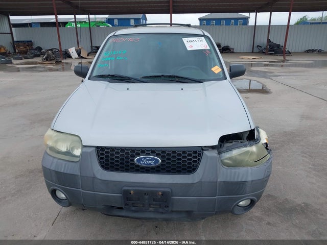 44851725 :رقم المزاد ، 1FMYU03177KA68155 vin ، 2007 Ford Escape Xlt/xlt Sport مزاد بيع