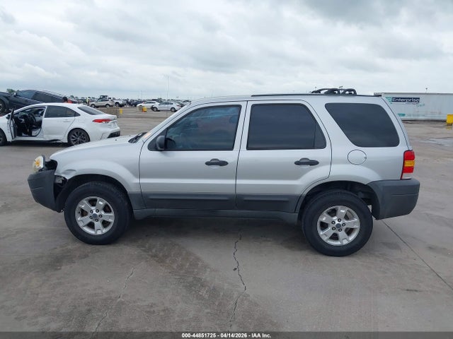 44851725 :رقم المزاد ، 1FMYU03177KA68155 vin ، 2007 Ford Escape Xlt/xlt Sport مزاد بيع