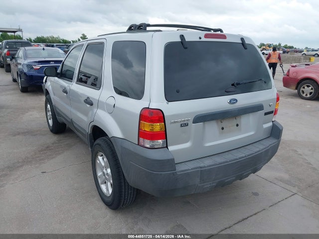 44851725 :رقم المزاد ، 1FMYU03177KA68155 vin ، 2007 Ford Escape Xlt/xlt Sport مزاد بيع