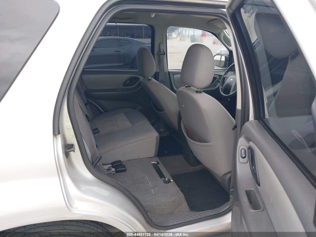 44851725 :رقم المزاد ، 1FMYU03177KA68155 vin ، 2007 Ford Escape Xlt/xlt Sport مزاد بيع