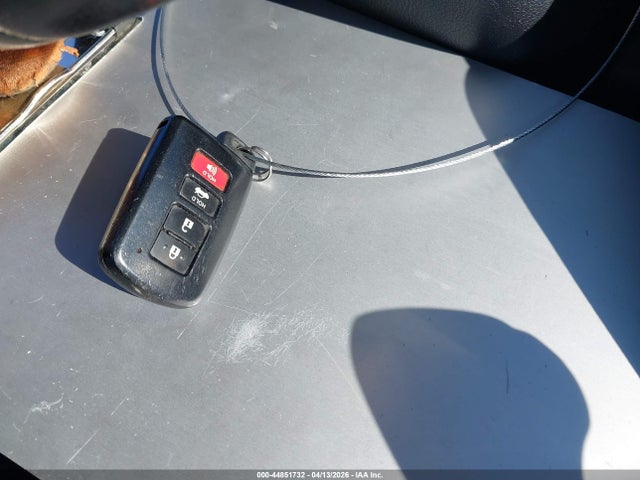 4T1BD1FK4EU132542 Toyota Camry Hybrid Se Limited Edition