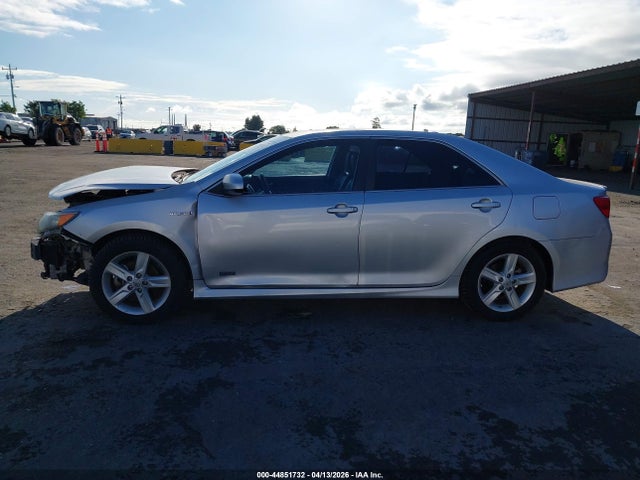 4T1BD1FK4EU132542 Toyota Camry Hybrid Se Limited Edition