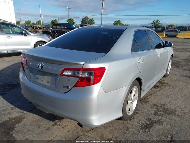 4T1BD1FK4EU132542 Toyota Camry Hybrid Se Limited Edition