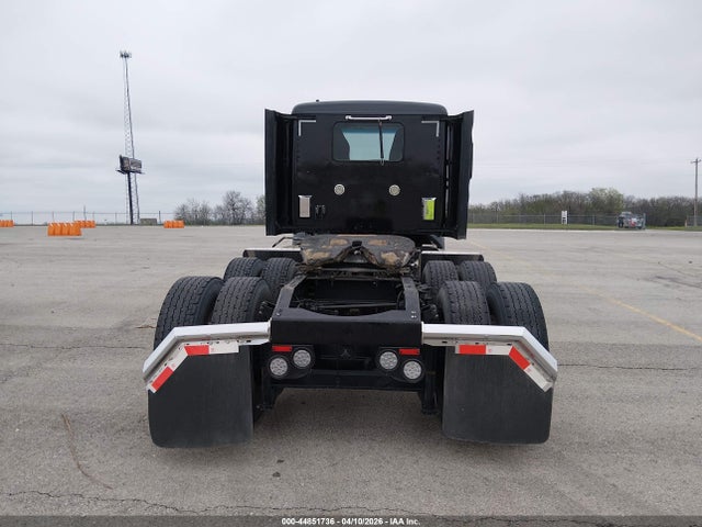 Продажа на аукционе авто 2018 Peterbilt 579, vin: 1XPBDP9X5JD439919, номер лота: 44851736
