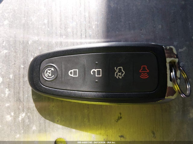44851745 :رقم المزاد ، 1FMCU9HD5KUA97121 vin ، 2019 Ford Escape Sel مزاد بيع