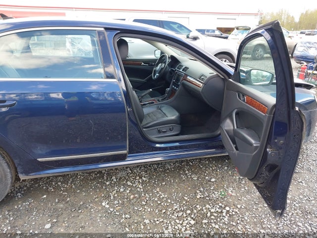 Продажа на аукционе авто 2013 Volkswagen Passat 2.0l Tdi Sel Premium, vin: 1VWCN7A31DC102375, номер лота: 44851747