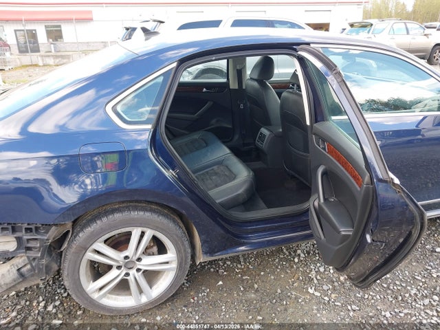 Продажа на аукционе авто 2013 Volkswagen Passat 2.0l Tdi Sel Premium, vin: 1VWCN7A31DC102375, номер лота: 44851747