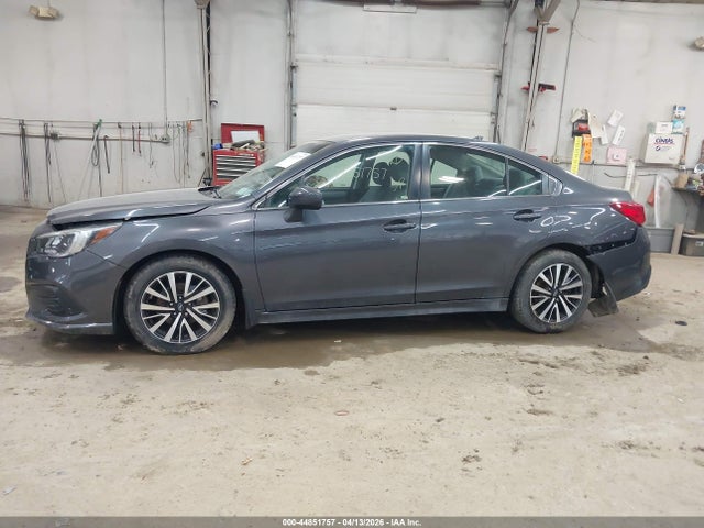 2018 Subaru Legacy 2.5i Premium მანქანა იყიდება აუქციონზე, vin: 4S3BNAC66J3018342, აუქციონის ნომერი: 44851757