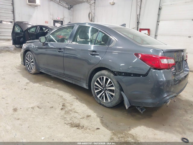 2018 Subaru Legacy 2.5i Premium მანქანა იყიდება აუქციონზე, vin: 4S3BNAC66J3018342, აუქციონის ნომერი: 44851757