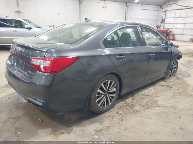 2018 Subaru Legacy 2.5i Premium მანქანა იყიდება აუქციონზე, vin: 4S3BNAC66J3018342, აუქციონის ნომერი: 44851757