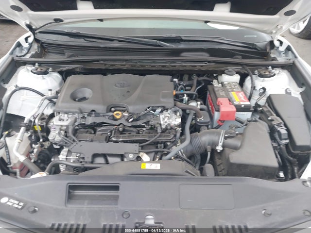 4T1G11AK4NU678330 Toyota CAMRY SE