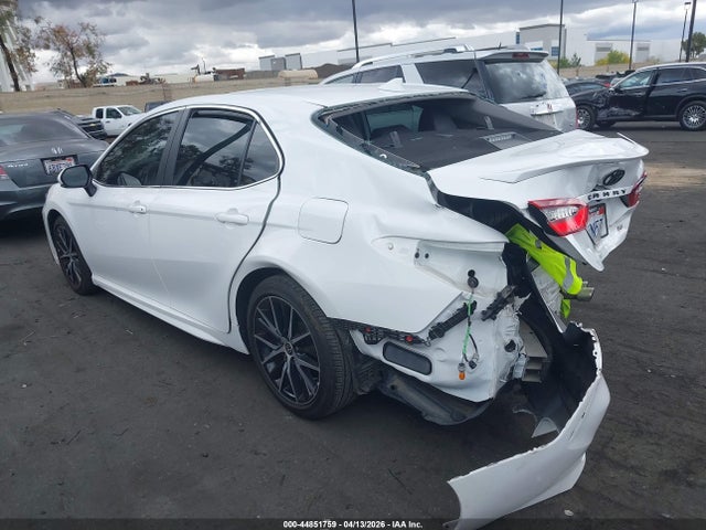 4T1G11AK4NU678330 Toyota CAMRY SE