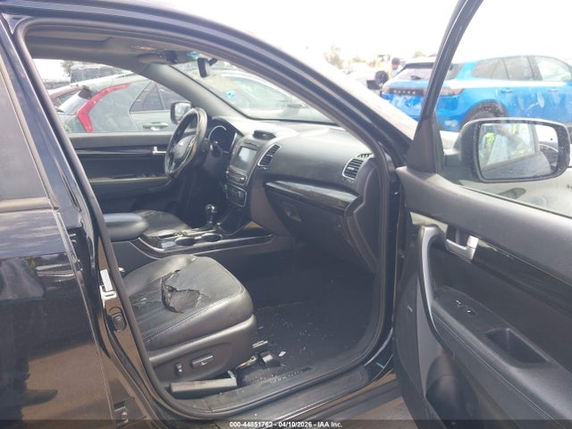 5XYKU4A75EG523385 KIA Sorento Ex V6