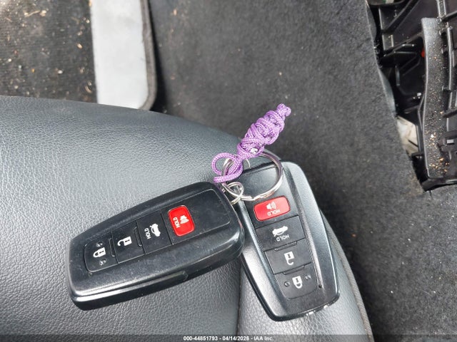 44851793 :رقم المزاد ، 4T1KZ1AK3LU044149 vin ، 2020 Toyota Camry Xse V6 مزاد بيع
