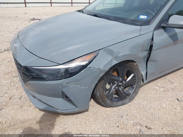Продажа на аукционе авто 2021 Hyundai Elantra Sel, vin: KMHLM4AG2MU194867, номер лота: 44851806