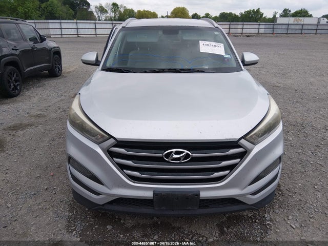 Aukcja sprzedaży 2017 Hyundai Tucson Se, vin: KM8J33A42HU484493, numer aukcji: 44851807