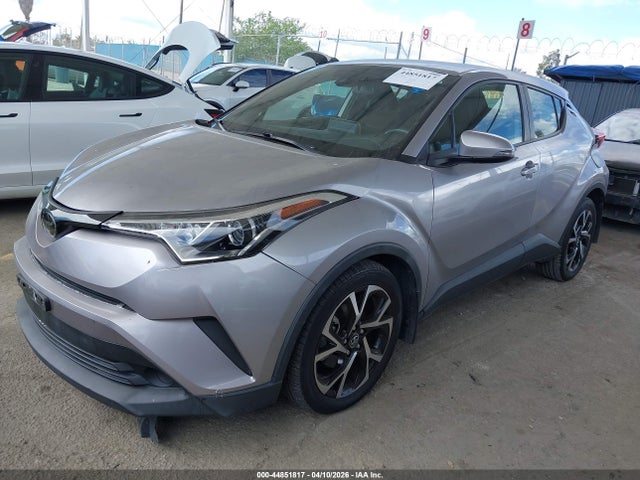 Toyota C-HR XLE 2019 JTNKHMBX4K1055918 Image 2
